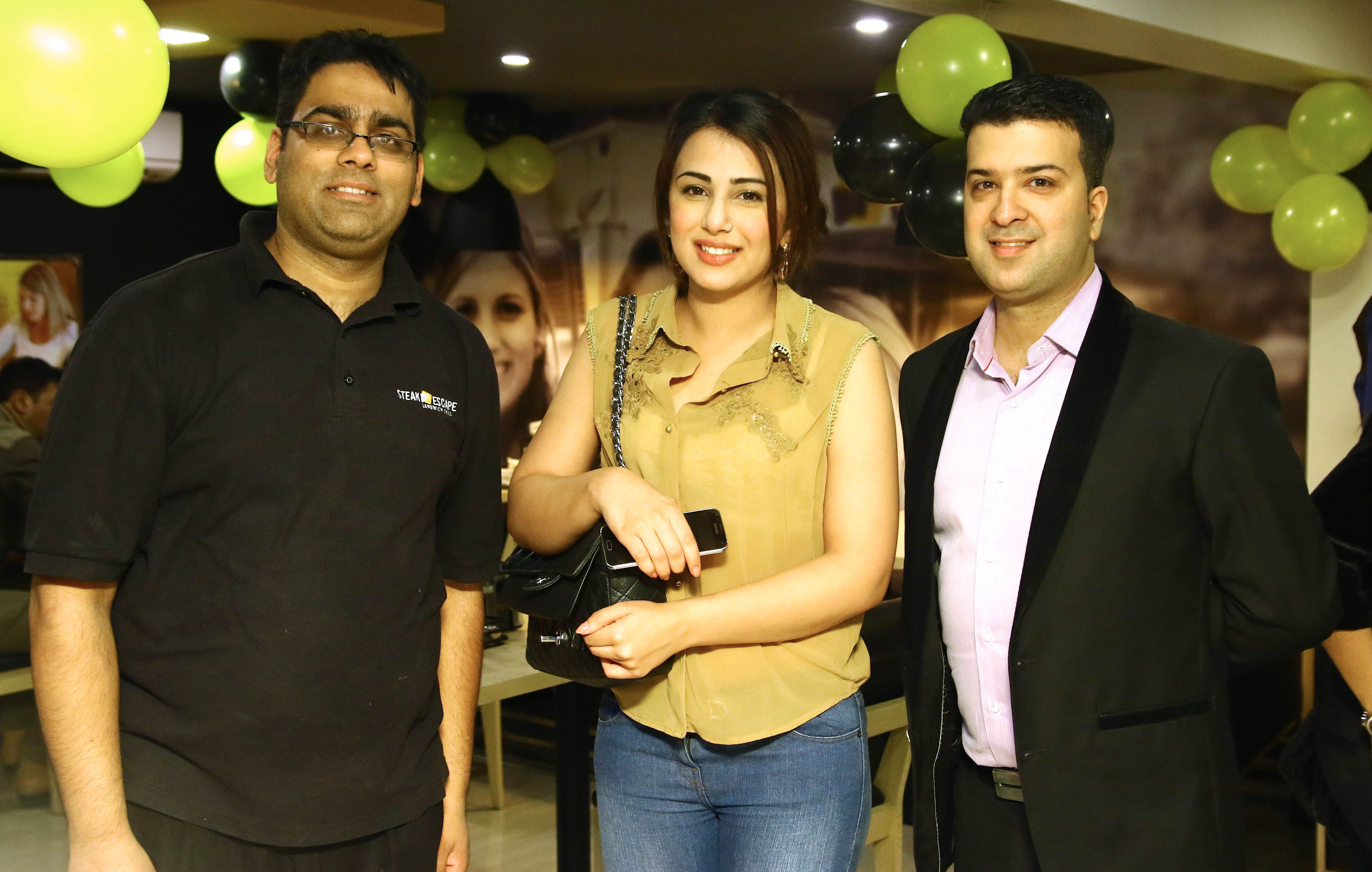 mustafa ushna shah and alishan
